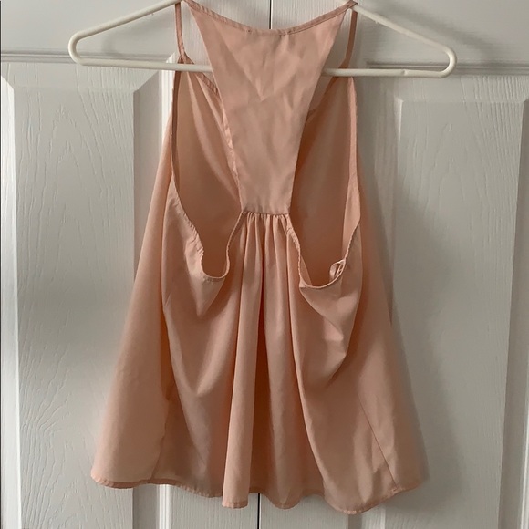 light pink tank top blouse - Picture 2 of 3